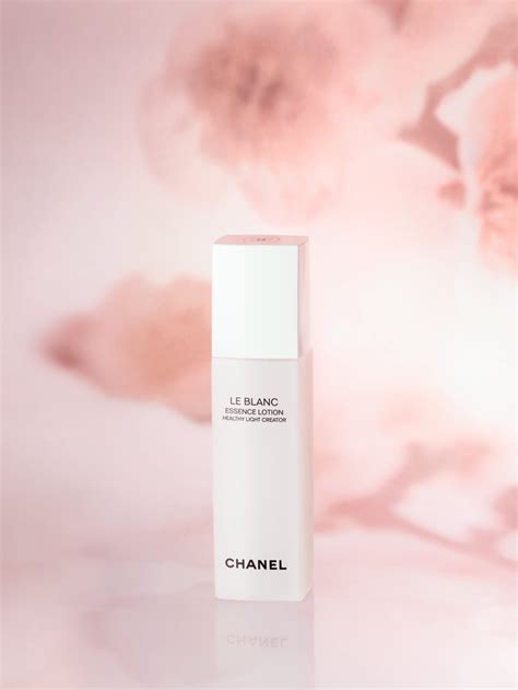 chanel le blanc essence lotion healthy light creator|LE BLANC ESSENCE LOTION Lotions .